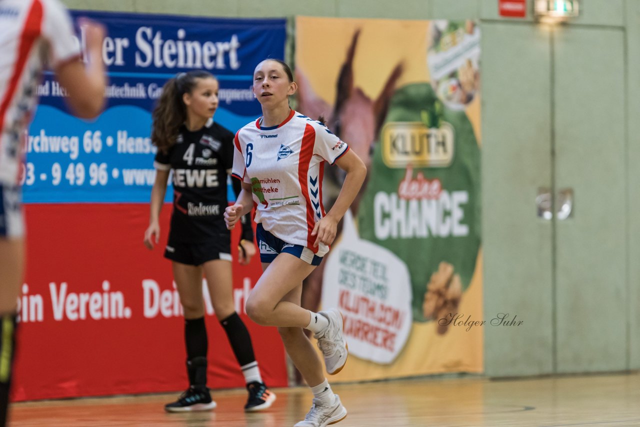 Bild 235 - wCJ SV Henstedt Ulzburg - SG HH-Nord : Ergebnis: 24:24